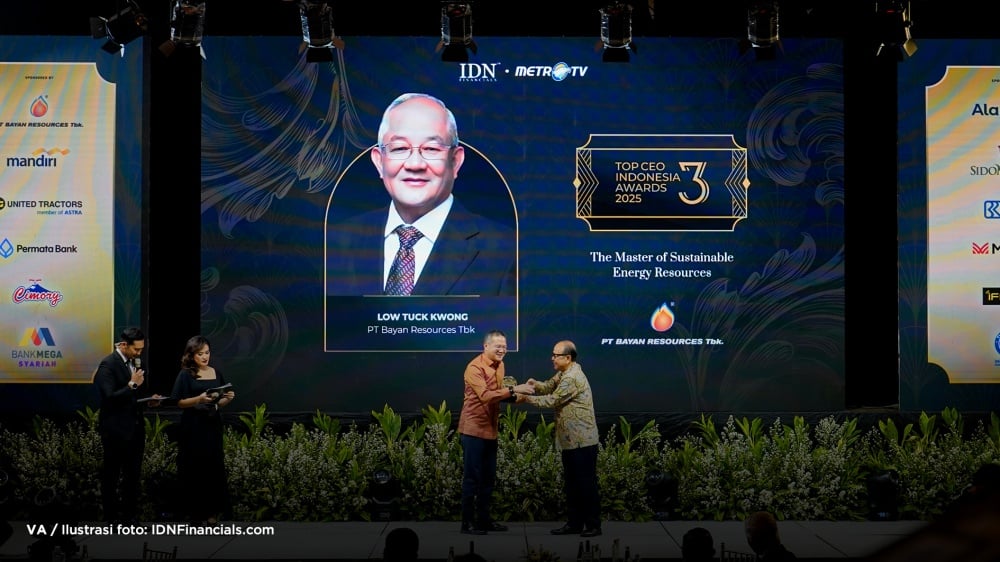 Low Tuck Kwong named Master of Sustainable Energy Resources