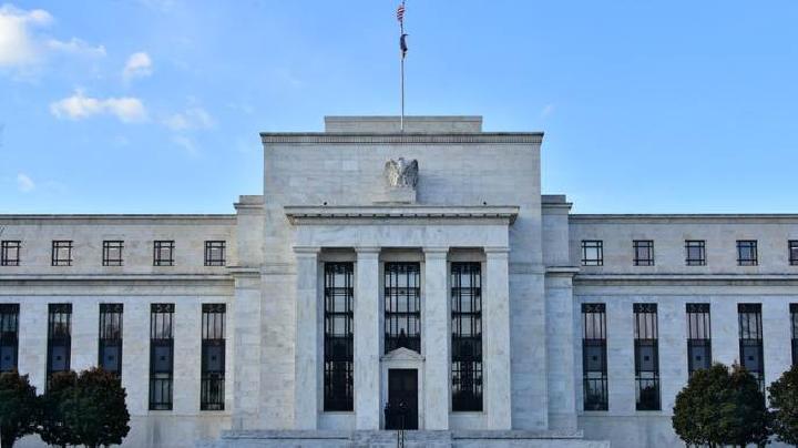 The Fed diperkirakan tahan suku bunga, potensi kenaikan masih terbuka